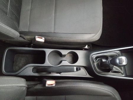 2023-Hyundai-i20-12-Motion_7