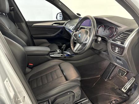 2021-BMW-X3-xDrive20d-M-Sport_9