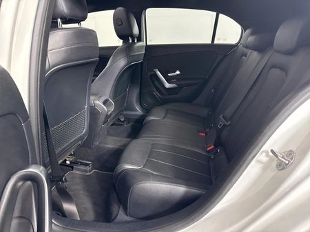 2019-Mercedes-Benz-A-Class-A-200-Auto_3