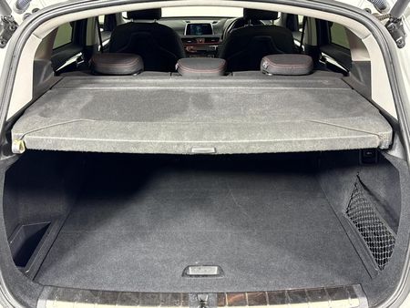2019-BMW-X1-xDrive20d-Auto_12
