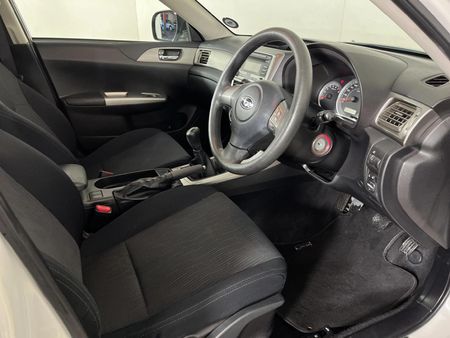 2009-Subaru-Impreza-20-R_9