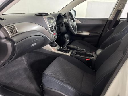 2009-Subaru-Impreza-20-R_8