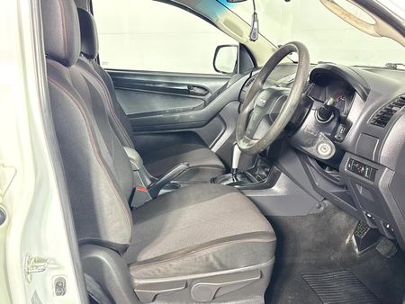 2020-Isuzu-D-Max-250-HO-Hi-Rider-Auto-Double-Cab_9