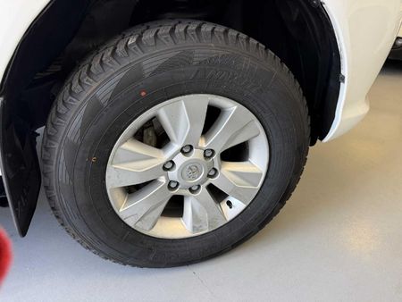 2018-Toyota-Hilux-24-GD-6-SRX-4x4-Double-Cab_5