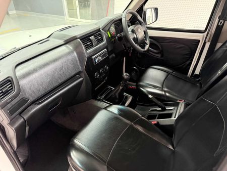 2023-Mahindra-Pik-Up-22-mHawk-S4-Single-Cab_10