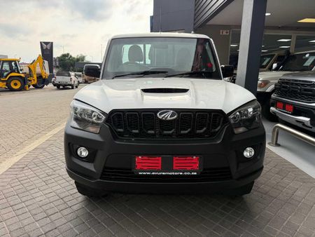 2023-Mahindra-Pik-Up-22-mHawk-S4-Single-Cab_4