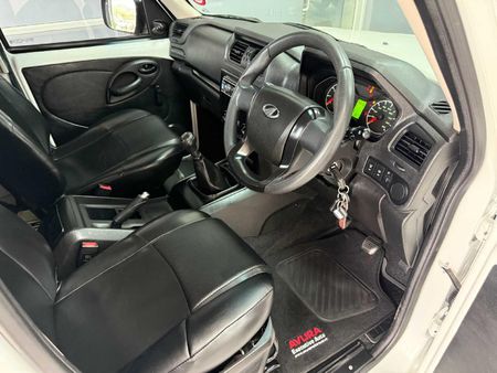 2023-Mahindra-Pik-Up-22-mHawk-S4-Single-Cab_7