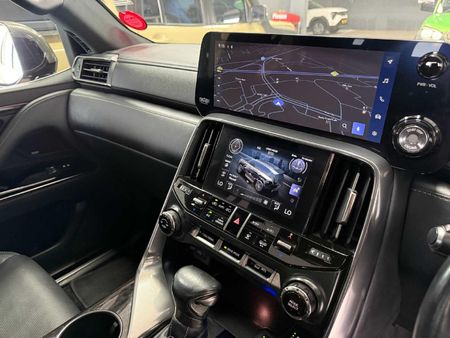 2023-Lexus-LX-500d_5