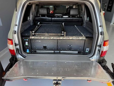 2005-Toyota-Land-Cruiser-100-47-V8-Auto_9