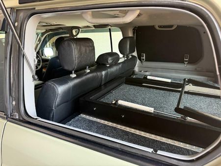 2005-Toyota-Land-Cruiser-100-47-V8-Auto_11