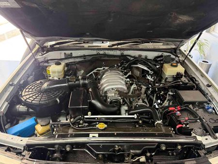 2005-Toyota-Land-Cruiser-100-47-V8-Auto_13