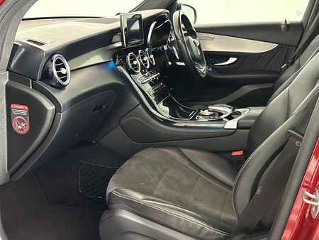 2018-Mercedes-Benz-GLC-Coupe-250d-AMG_8