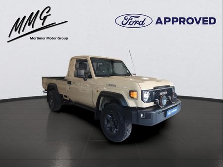 2025-Toyota-Land-Cruiser-79-28GD-6-Single-Cab_0