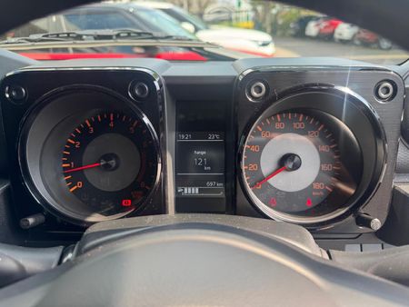 2026-Suzuki-Jimny-15-GL-AllGrip-5-Door_10