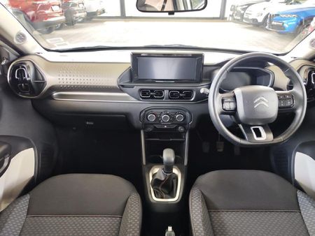 2025-Citroen-C3-12-Max-61kW_18