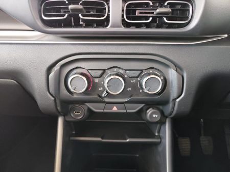 2025-Citroen-C3-12-Max-61kW_25