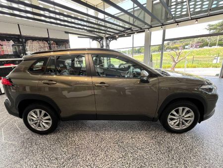 2026-Toyota-Corolla-Cross-18-XS-Hybrid_2