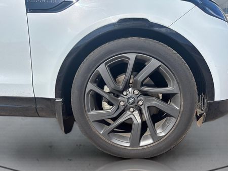 2018-Land-Rover-Discovery-30-TD6-HSE_10