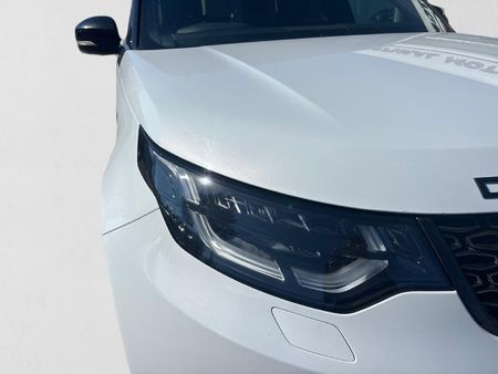 2018-Land-Rover-Discovery-30-TD6-HSE_8
