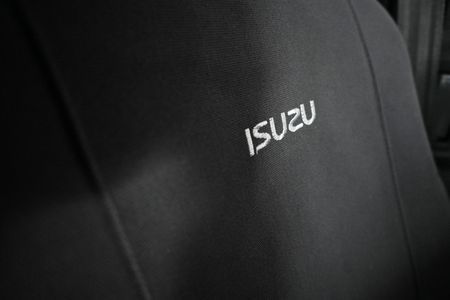 2019-Isuzu-D-Max-250-HO-Hi-Rider-Extended-Cab_17