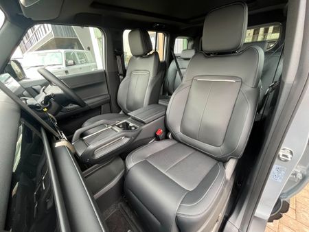 2026-iCAUR-O3T-Electric-AWD_14