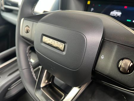 2026-iCAUR-O3T-Electric-AWD_17