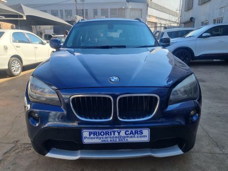 2012-BMW-X1-xDrive20i-Innovation_0