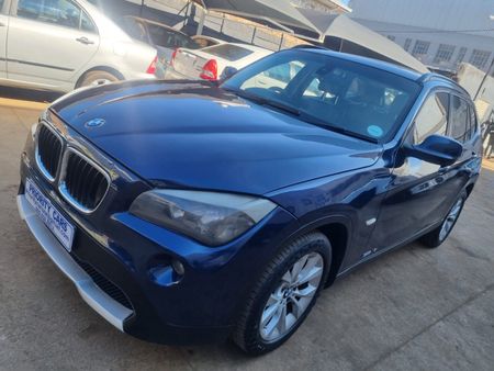 2012-BMW-X1-xDrive20i-Innovation_1