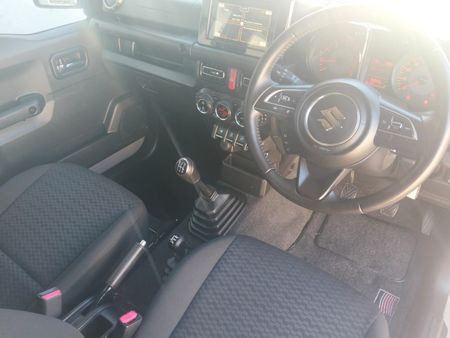 2019-Suzuki-Jimny-all-grip_22