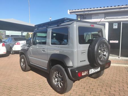 2019-Suzuki-Jimny-all-grip_23