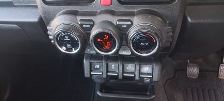 2019-Suzuki-Jimny-all-grip_3