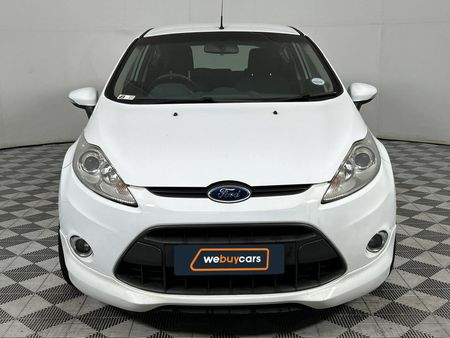 2010-Ford-Fiesta-16i-Titanium-3-dr_14