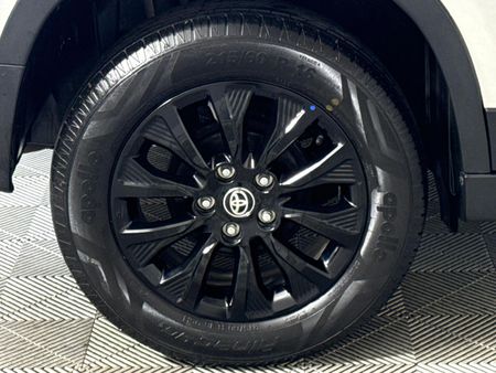 2023-Toyota-Urban-Cruiser-15-Xs-Auto_6