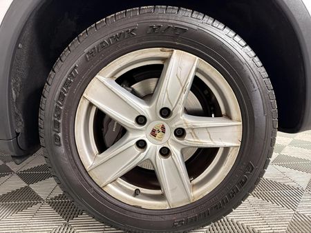 2012-Porsche-Cayenne-Diesel-Auto_5