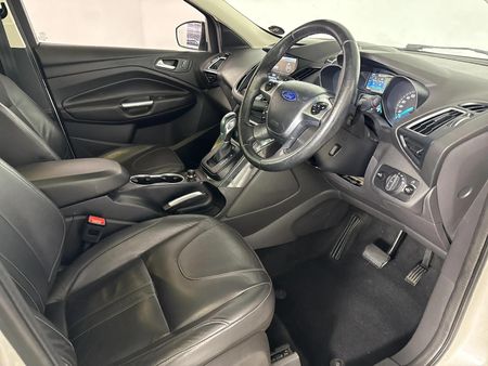 2017-Ford-Kuga-20-EcoBoost-Titanium-AWD-Auto_9