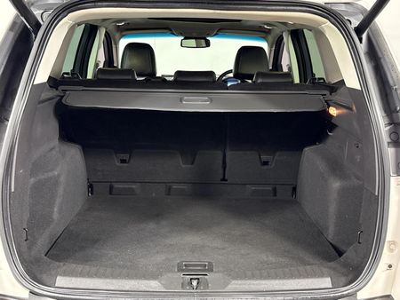 2017-Ford-Kuga-20-EcoBoost-Titanium-AWD-Auto_13