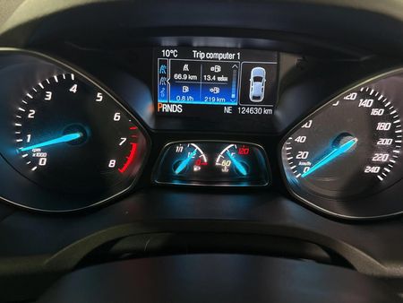 2017-Ford-Kuga-20-EcoBoost-Titanium-AWD-Auto_2