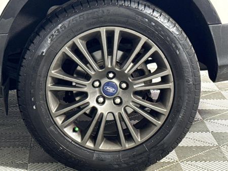2017-Ford-Kuga-20-EcoBoost-Titanium-AWD-Auto_6