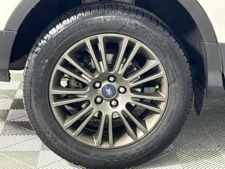 2017-Ford-Kuga-20-EcoBoost-Titanium-AWD-Auto_7
