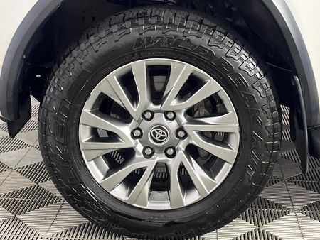 2021-Toyota-Fortuner-28-GD-6-4x4-Auto_4
