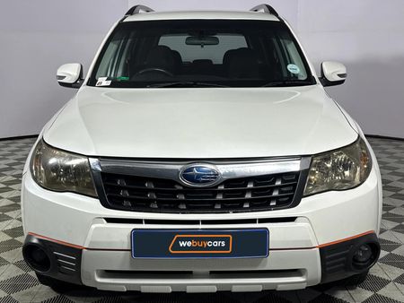 2012-Subaru-Forester-25-XS_14