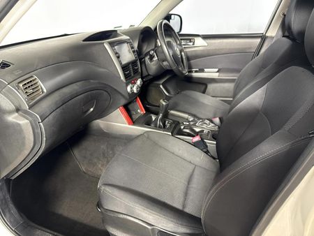 2012-Subaru-Forester-25-XS_8