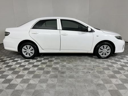2016-Toyota-Corolla-Quest-16_15