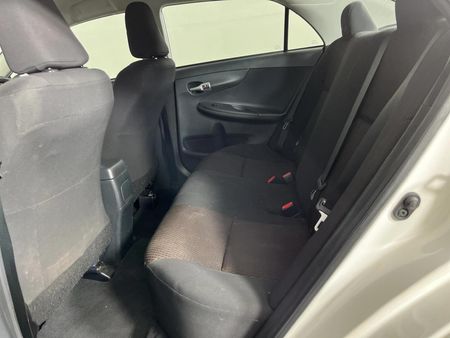 2016-Toyota-Corolla-Quest-16_3