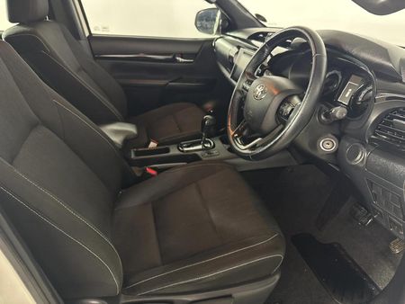 2019-Toyota-Hilux-28-GD-6-Raised-Body-Auto-Raider-Double-Cab_9