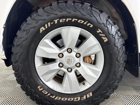 2017-Toyota-Hilux-28-GD-6-Raider-4x4-Extended-Cab_3