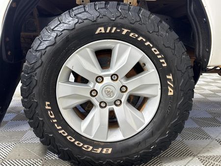 2017-Toyota-Hilux-28-GD-6-Raider-4x4-Extended-Cab_6