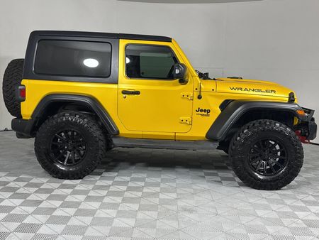 2021-Jeep-Wrangler-36-V6-Sahara-2-dr_16
