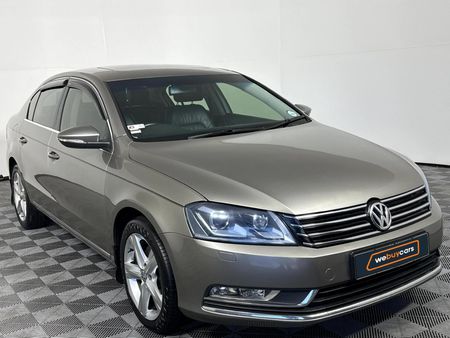 2012-Volkswagen-Passat-20-TDI-Comfortline-Auto-103kW_13