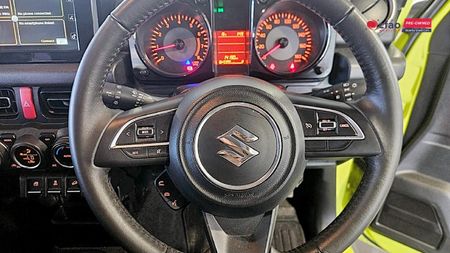 2023-Suzuki-Jimny-15-GLX_12